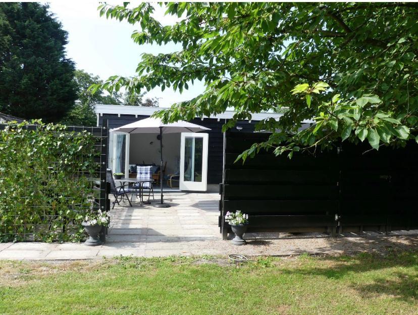 Appartement Boomgaard Vrouwenpolder Exterior photo